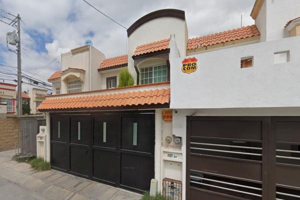 Foto de inmueble en Calle Santander, Col. Cerrada de Roma C.P. 78433, Soledad de Graciano Sánchez