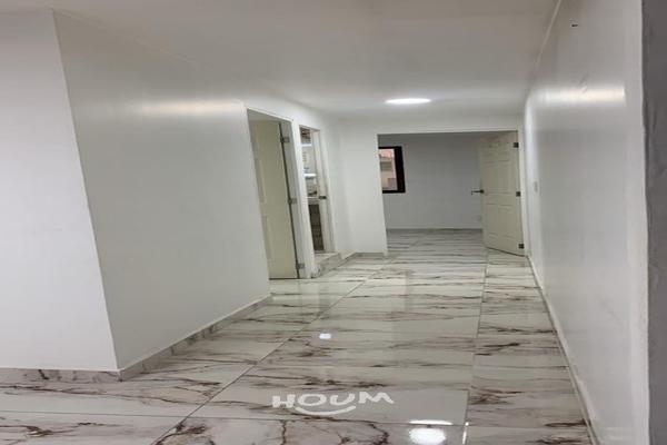 Foto de inmueble en 65 #N/A, Col. Paseos de Churubusco C.P. 09030, Iztapalapa