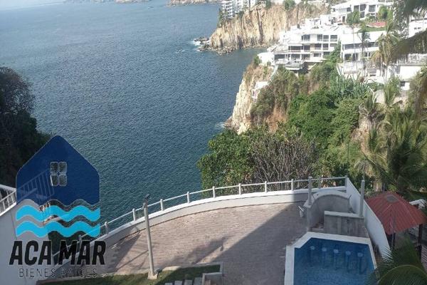Foto de inmueble en Del Faro #05, Col. Las Playas C.P. 39390, Acapulco de Juárez