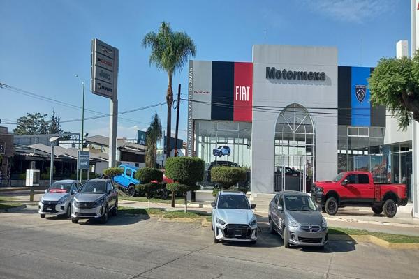 Foto de inmueble en Calzada Madero y Carranza 485 #485, Col. Ciudad Guzmán Centro C.P. 49000, Zapotlán el Grande