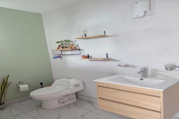 Foto de inmueble en Av. Tlacote km 4, El Paraiso, 76900 Santiago de Querétaro, Qro., Col. Santuarios del Cerrito C.P. 76900, Corregidora