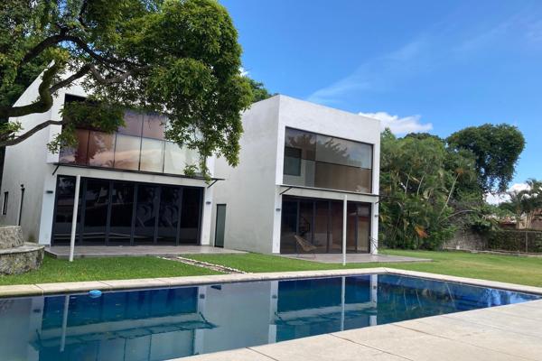 Foto de inmueble en De Acapantzingo, 62440 Cuernavaca, Mor. #s/n, Col. Poblado Acapatzingo C.P. 62440, Cuernavaca