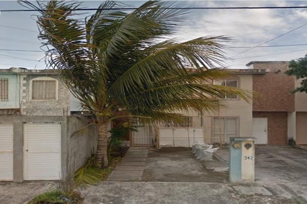 Foto de inmueble en ARENAS 342, Col. Laguna Real C.P. 91790, Veracruz