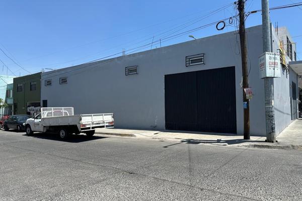 Foto de inmueble en Victoria Navarro 635 #635, Col. Los Obeliscos C.P. 44820, Guadalajara