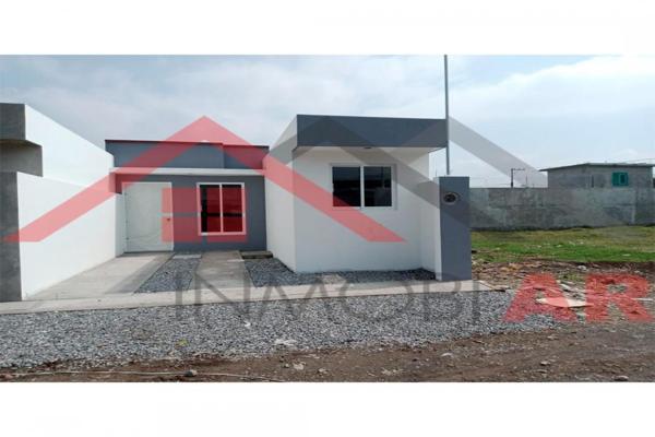 Foto de inmueble en C, Col. Jalapilla C.P. 94410, Rafael Delgado