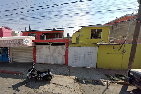 Foto de inmueble en Calle Chilpancingo, Col. Jardines de Guadalupe C.P. 57140, Nezahualcóyotl