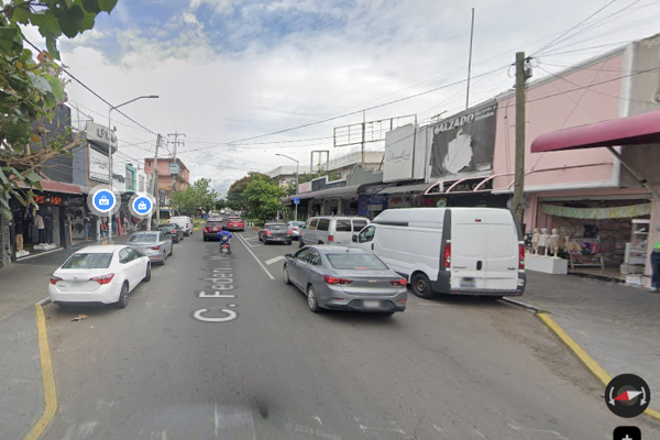 Foto de inmueble en Calle Federico Medrano 2027 #2027, Col. San Antonio C.P. 44800, Guadalajara
