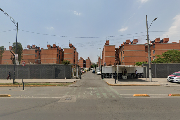 Foto de inmueble en Avenida Fuerte de Loreto #s/n, Col. Ejercito de Agua Prieta C.P. 09578, Iztapalapa