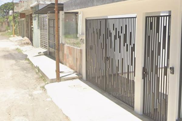 Foto de inmueble en C. Ameyal 40, Las Primaveras, 91569 Coatepec, Ver. #40, Col. Jardines de Pastoreza C.P. 91569, Coatepec