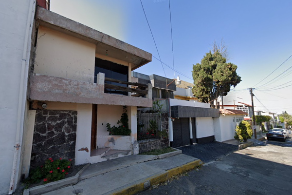 Foto de inmueble en Calle Jilgueros, Col. Parque Residencial Coacalco 1a Sección C.P. 55720, Coacalco de Berriozábal