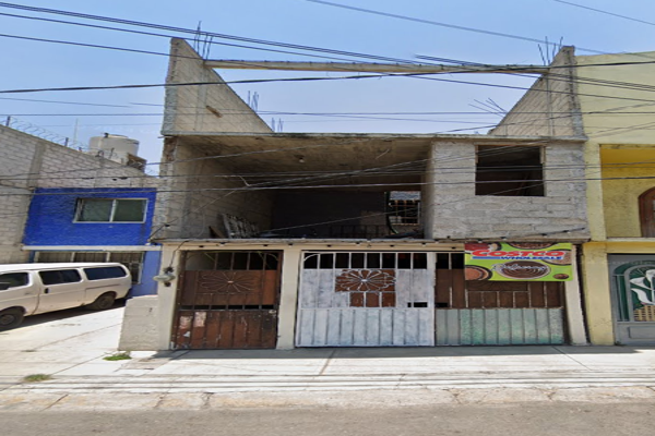 Foto de inmueble en Cto. Haciendade Los Lirios 16A, Hacienda Real de Tultepec, 54987 Santiago Teyahualco, Méx. #16A, Col. Hacienda Real de Tultepec C.P. 54987, Tultepec