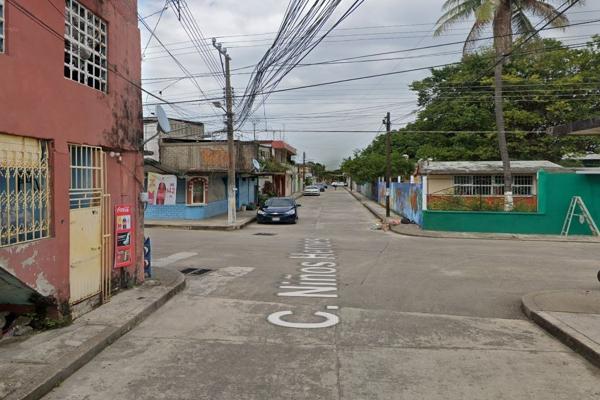 Foto de inmueble en Calle Niños Heroes , Col. Santa Fe C.P. 68310, San Juan Bautista Tuxtepec