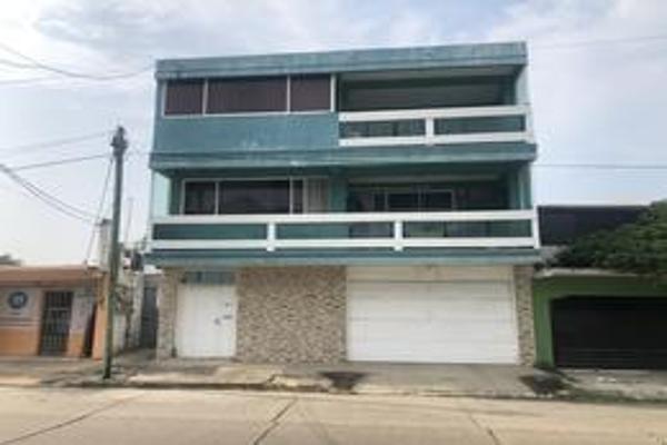 Foto de inmueble en Avenida Salvador Díaz Mirón #s/n, Col. Puerto México C.P. 96510, Coatzacoalcos
