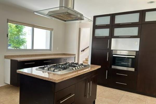Foto de inmueble en Blvd. Terranova, Lomas de Angelópolis, 72826 San Bernardino Tlaxcalancingo, Pue., Col. Lomas de Angelópolis II C.P. 72830, San Andrés Cholula