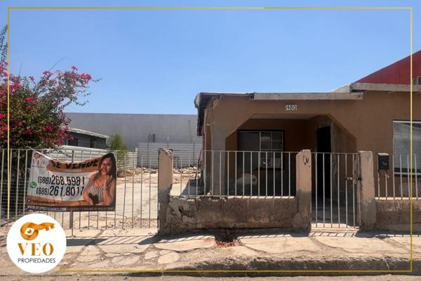 Foto de inmueble en Av Marmoleros & C. F, Industrial, 21010 Mexicali, B.C. #1480, Col. Industrial C.P. 21010, Mexicali