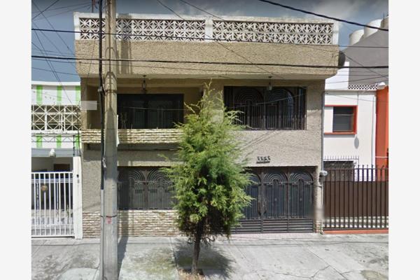 Foto de inmueble en Poniente 54, Col. Obrero Popular C.P. 02840, Azcapotzalco
