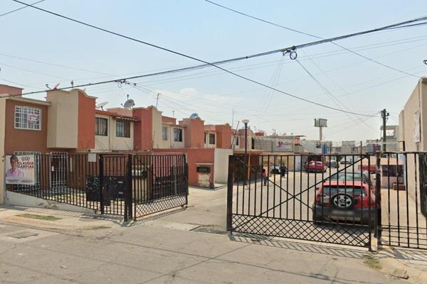 Foto de inmueble en VALLE ALPINO, Col. Real del Valle 1a Seccion C.P. 55883, Acolman