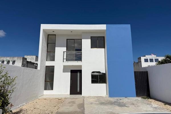 Foto de inmueble en 7, Col. Los Héroes C.P. 97306, Mérida