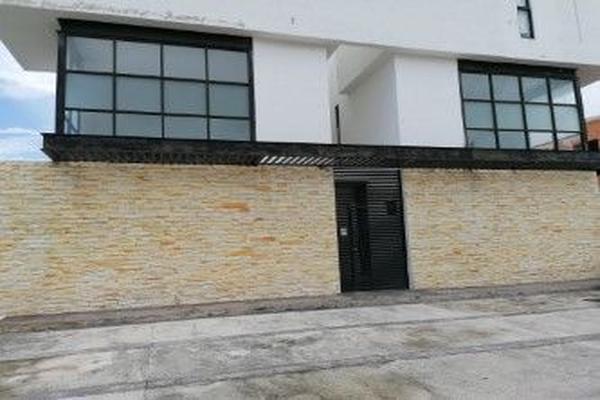 Foto de inmueble en 7, Col. Xcumpich C.P. 97204, Mérida
