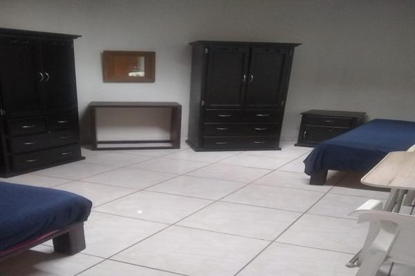 Foto de inmueble en Av. de los Maestros, Alcalde Barranquitas, Guadalajara, Jal., Col. Alcalde Barranquitas C.P. 44270, Guadalajara