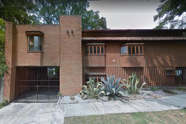 Foto de inmueble en Sabino  #201, Col. Rancho Cortes C.P. 62120, Cuernavaca