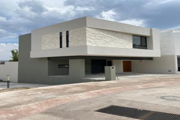 Foto de inmueble en Punta Nizuc, Col. Las Haciendas C.P. 78218, San Luis Potosí