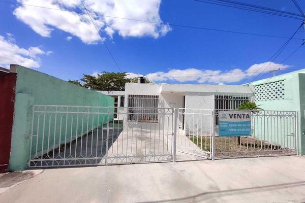 Foto de inmueble en 71-D, Col. Yucalpeten C.P. 97238, Mérida