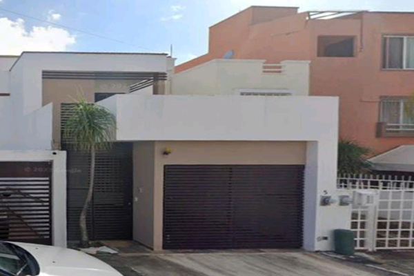 Foto de inmueble en Calle Cataluña  #5, Col. Supermanzana 38 C.P. 77507, Benito Juárez