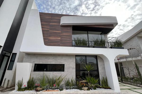 Foto de inmueble en San Pedro Cholula, Pue. #s/n, Col. Santiago Momoxpan C.P. 72775, San Pedro Cholula