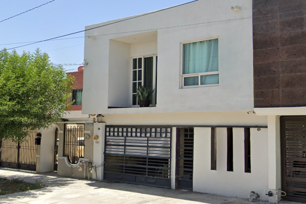 Foto de inmueble en Maranon, Col. Hacienda las Palmas II C.P. 66635, Apodaca
