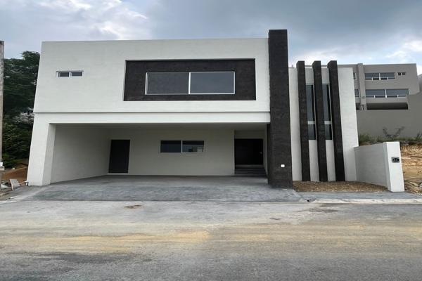 Foto de inmueble en Bosques de San Pedro #s/n, Col. Los Rodriguez C.P. 67300, Santiago