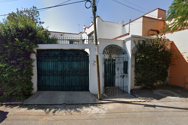 Foto de inmueble en Nueva Polonia #151, Col. Lomas de Cortes C.P. 62248, Cuernavaca