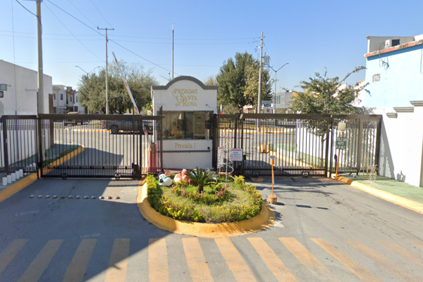 Foto de inmueble en Rio Santa Cruz, Col. Bosques de Santa Rosa C.P. 66610, Apodaca