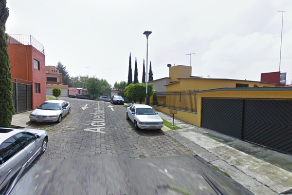 Foto de inmueble en Acueducto Chapultepec 2, Paseos del Bosque, 53296 Naucalpan de Juárez, Méx. #2, Col. Vista del Valle Sección Bosques C.P. 53296, Naucalpan de Juárez
