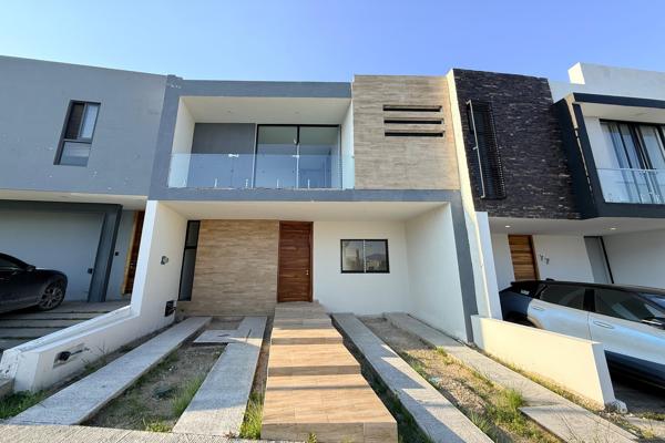 Foto de inmueble en Blvd. Senderos de Monteverde, Senderos de Monte Verde, 45646 Tlajomulco de Zúñiga, Jal., Col. Senderos de Monte Verde C.P. 45646, Tlajomulco de Zúñiga