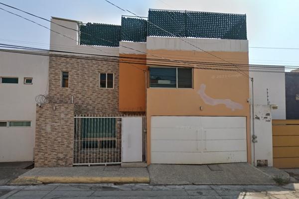 Foto de inmueble en Avenida Lomas del Tzompantle #65, Col. Lomas de Zompantle C.P. 62157, Cuernavaca
