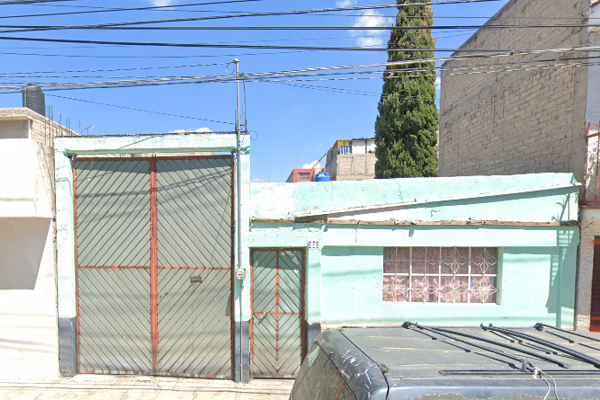 Foto de inmueble en Calle Balbuena 358 #358, Col. Ampliación General José Vicente Villada Súper 44 C.P. 57718, Nezahualcóyotl