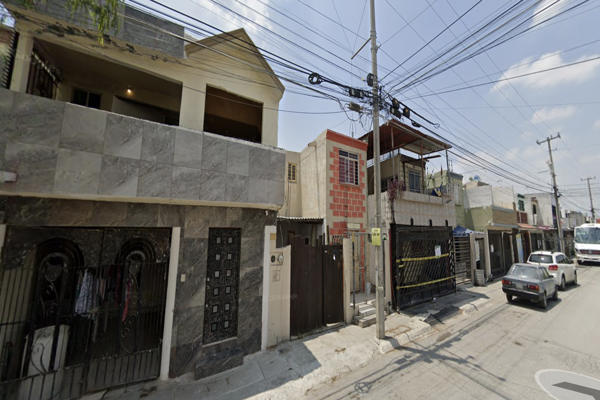 Foto de inmueble en Avenida Circuito Valle Sur #s/n, Col. Valle Sur C.P. 67280, Juárez