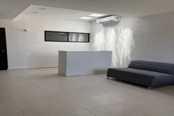 Foto de inmueble en 77, Col. Los Héroes C.P. 97306, Mérida