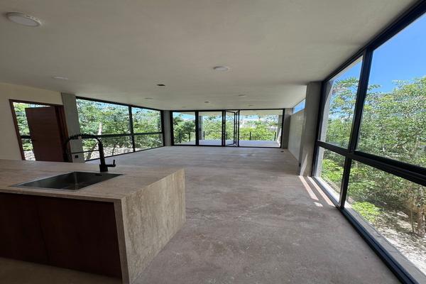 Foto de inmueble en 77762, Col. Ya Ax Tulum C.P. 77762, Tulum