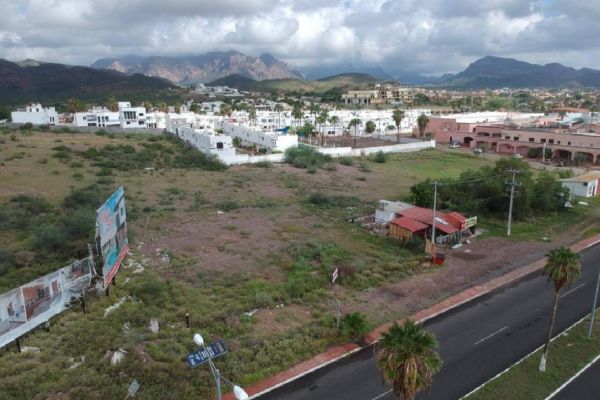 Foto de inmueble en Bulevar principal san Carlos , Col. Country Club C.P. 85506, Guaymas