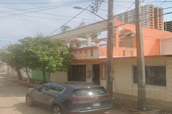 Foto de inmueble en Avenida Niños Heroes #00, Col. Playa Sol C.P. 96518, Coatzacoalcos