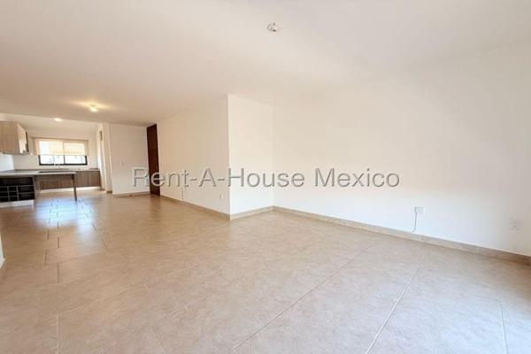 Foto de inmueble en El Salitre, Col. El Salitre C.P. 76127, Querétaro