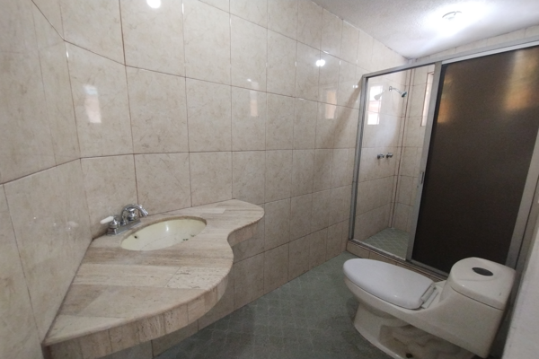 Foto de inmueble en Bosque del Nayar 51 #51, Col. Jardines de Morelos Sección Flores C.P. 55070, Ecatepec de Morelos