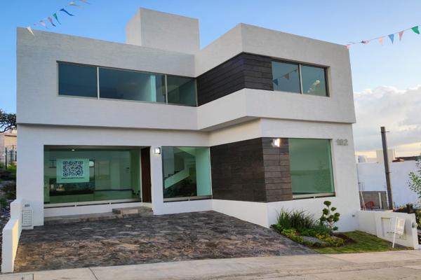 Foto de inmueble en LomAlta #215Int. 102, Col. Tres Marías C.P. 58254, Morelia
