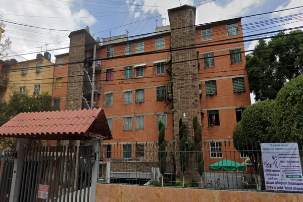 Foto de inmueble en Calle 5, Col. Agrícola Pantitlan C.P. 08100, Iztacalco