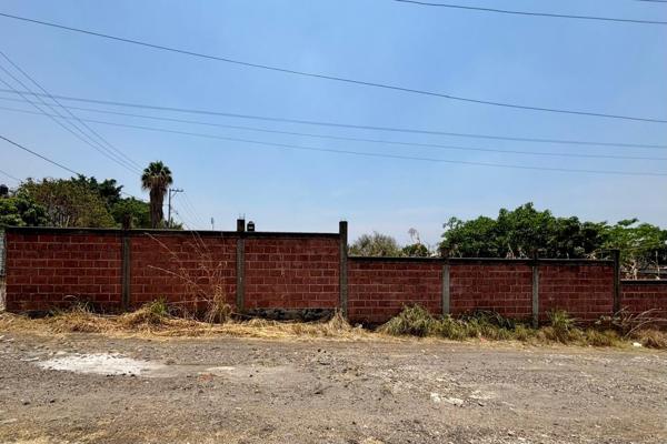 Foto de inmueble en Primera Cerrada de 3 de Mayo #s/n, Col. Corral Grande C.P. 62738, Yautepec