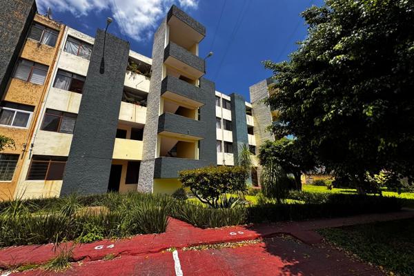 Foto de inmueble en Av San Francisco, Jardines de Los Arcos, Guadalajara, Jal. #000, Col. Jardines de los Arcos C.P. 44500, Guadalajara
