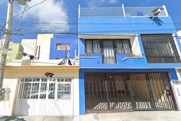 Foto de inmueble en Calle Cerro Del Charro 4275 #4275, Col. Real Conveima Atlixco C.P. 74218, Atlixco