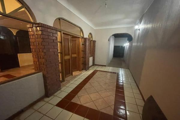 Foto de inmueble en CARRETERA TEPATITLAN-YAHUALICA, Col. Residencial La Hacienda C.P. 47684, Tepatitlán de Morelos